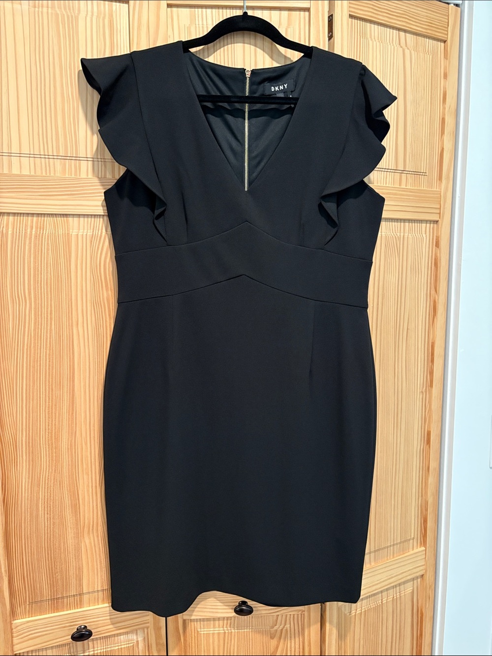 DKNY Black V-Neck Ruffle Sheath Dress with Zip Back